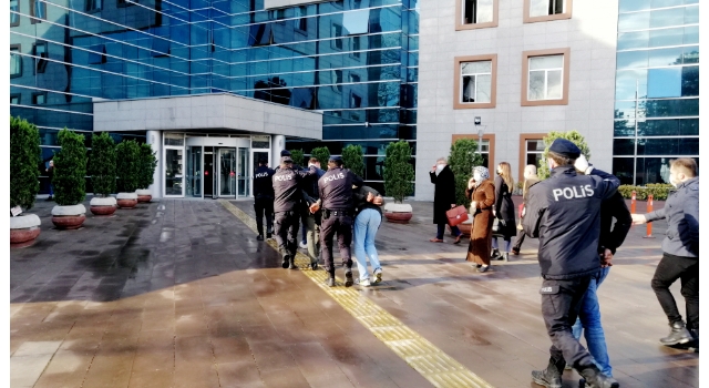 Bursa’da uyuşturucu operasyonunda 11 kişi gözaltına alındı