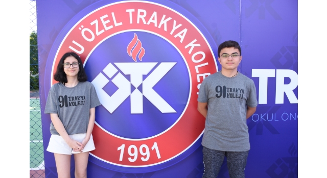 Tekirdağ’da LGS’de tam puan alan Kınay ve Tereci, başarının sırrını ”düzenli çalışmak” olarak açıkladı