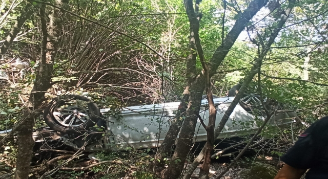 Kırklareli’nde otomobil dere yatağına devrildi: 2 ölü