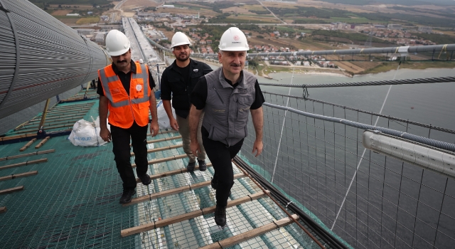 Bakan Karaismailoğlu, 1915 Çanakkale Köprüsü’nün ”kedi yolu”ndan kıtalar arası geçişini tamamladı