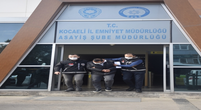 Kocaeli’de otomobille uygulamadan kaçarken sürüklediği polisi yaralayan sürücü adliyede
