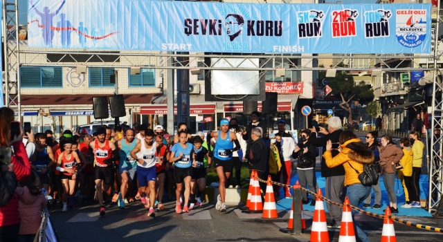 ”Gelibolu’da Şevki Koru Koşusu” 137 sporcunun katılımıyla gerçekleştirildi
