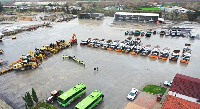 Sakarya Büyükşehir Belediyesi karla mücadele ekipleri hazırlıklarını tamamladı