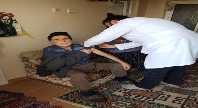 Edirne’de mobil ekipler köylere giderek Kovid19 aşısı yapıyor