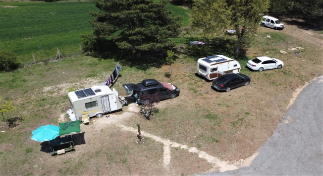 Bilecik Pelitözü Gölpark, kamp ve karavan turizminin göz bebeği oldu