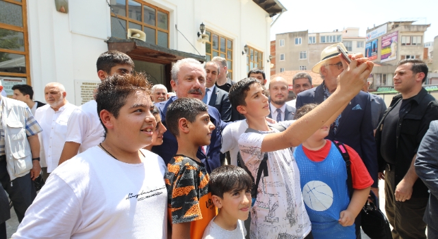 TBMM Başkanı Şentop, Kırklareli’nde ziyaretlerde bulundu, vatandaşlarla buluştu