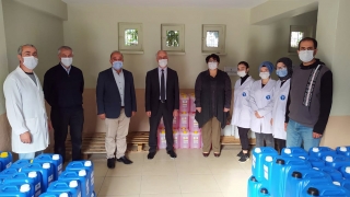 Karasu’da meslek lisesinde 100 ton dezenfektan üretildi