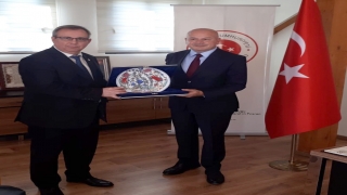 Trakya Üniversitesi Rektörü Prof. Dr. Tabakoğlu, Türkiye’nin Prizren Başkonsolosu Özaydın’ı ziyaret etti