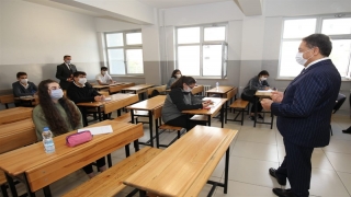 Gebze Kaymakamı Güler öğrencilerle bir araya geldi