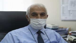 Halk sağlığı uzmanından ”Nemlenen maskeyi sık sık değiştirin” önerisi