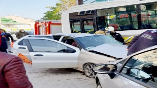 Bursa’da halk otobüsüyle otomobil çarpıştı: 7 yaralı