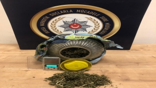 Bursa’da evin bahçesindeki turşu bidonunda uyuşturucu ele geçirildi