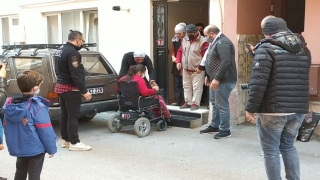 Bursa’da otomobil tutkunlarından sosyal sorumluluk projesi