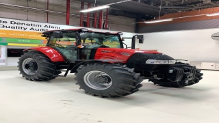 Türkiye’nin ”yerli yarı otomatik şanzımanlı” Case IH traktörleri dünya pazarında