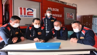 Bilecikli itfaiyeciler AA’nın ”Yılın Fotoğrafları” oylamasına katıldı 