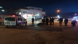 Bursa’da kamyonetle çarpışan motosikletin sürücüsü yaralandı