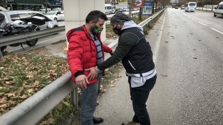 Bursa’da kısıtlamayı ihlal eden şüphelinin üzerinden uyuşturucu çıktı
