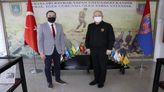 AA Bursa Bölge Müdürü Aksoy, Balıkesir İl Jandarma Komutanı Albay Hekimoğlu’nu ziyaret etti
