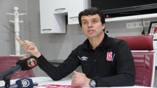 Balıkesirspor Teknik Direktörü Cihat Arslan: ”Beraber çalıştıkça daha güzel günler göreceğiz”