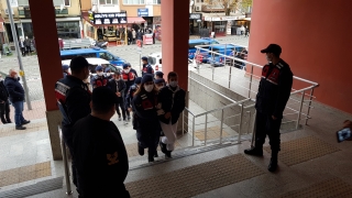 Kocaeli’deki cinayete ilişkin gözaltına alınan 2 zanlı tutuklandı