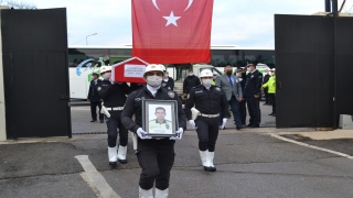Balıkesir’de kalp krizi geçirerek hayatını kaybeden polis memuru için tören düzenlendi