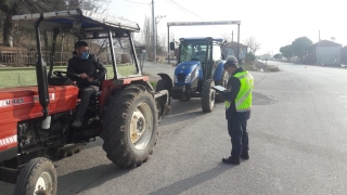 Balıkesir’de jandarmadan trafik denetimi