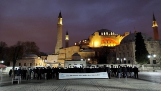 TÜGVA İstanbul, Ayasofyai Kebir Camii Şerifi’nde sabah namazında buluştu