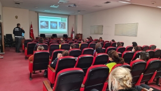Sakarya’da ”En İyi Narkotik Polisi Anne” projesi eğitimleri devam ediyor