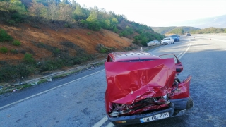 Sakarya’da trafik kazası: 3 yaralı