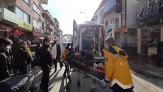 İznik’te kamyonetin çarptığı kadın yaralandı