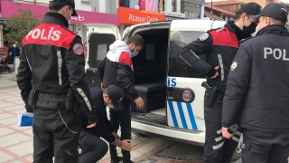 Edirne’de hakkında 3 yıl 1 ay hapis cezası bulunan hükümlü Kovid19 denetiminde yakalandı
