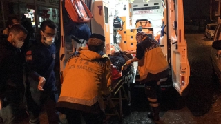 Düzce’de çalıştığı sırada silahlı saldırıya uğrayan oto tamircisi yaralandı