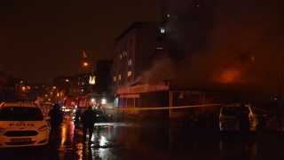 Kağıthane’de iş yerinde yangın çıktı