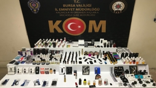Bursa’da gümrük kaçağı elektronik sigara sattığı iddia edilen 4 şüpheli yakalandı