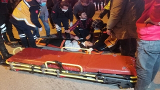 Bursa’da motosiklet ile bisikletin çarpıştığı kazada 2 kişi yaralandı