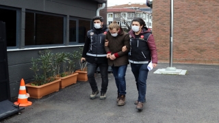 Yalova’da sokak satıcılarına yönelik uyuşturucu operasyonunda 15 zanlı yakalandı