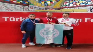 Tekirdağlı sporcu Atletizm Masterler Türkiye Salon Şampiyonası’nda 3 madalya kazandı