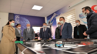 Bilecik Refik Arslan Öztürk Fen Lisesinde Robotik Kodlama Atölyesi açıldı