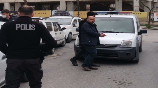 Kocaeli’de haciz işlemi için gittiği evde silahlı saldırıya uğrayan avukat öldü