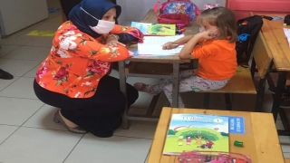 Minik öğrencilerden İl Milli Eğitim Müdürü Durmuş’a sevgi mektupları