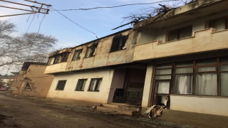 Osmaneli ilçesindeki yangında 2 ev zarar gördü