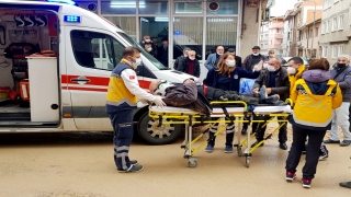 Bursa’da otomobilin çarptığı yaya yaralandı