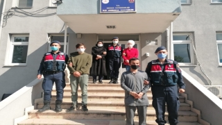 Sakarya’da 5 büyükbaş hayvan çaldığı tespit edilen 3 şüpheli tutuklandı