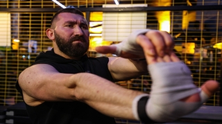 Profesyonel kick boksçu Muhammed Dursun’un hedefi ”altın eldiven”