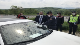 Hendek’te ”tam kapanma” denetimleri incelendi