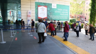 AVM’ler 17 günlük aranın ardından heyecanla müşterilerine kapılarını açtı