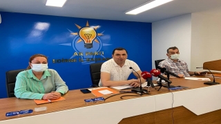 AK Parti Edirne Belediye Meclisi Üyeleri Belediye Başkanı Gürkan’ın sözlerine tepki gösterdi