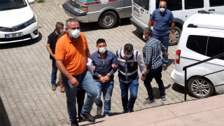 Balıkesir’de iş arkadaşını bıçakla öldürdüğü iddia edilen zanlı tutuklandı