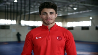 Milli güreşçi Yunus Emre Başar hedef yükseltti: