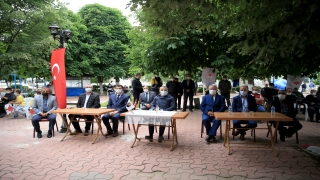 Kırklareli’nde KKKA hastalığına karşı hayvan besicilerine ilaç dağıtıldı